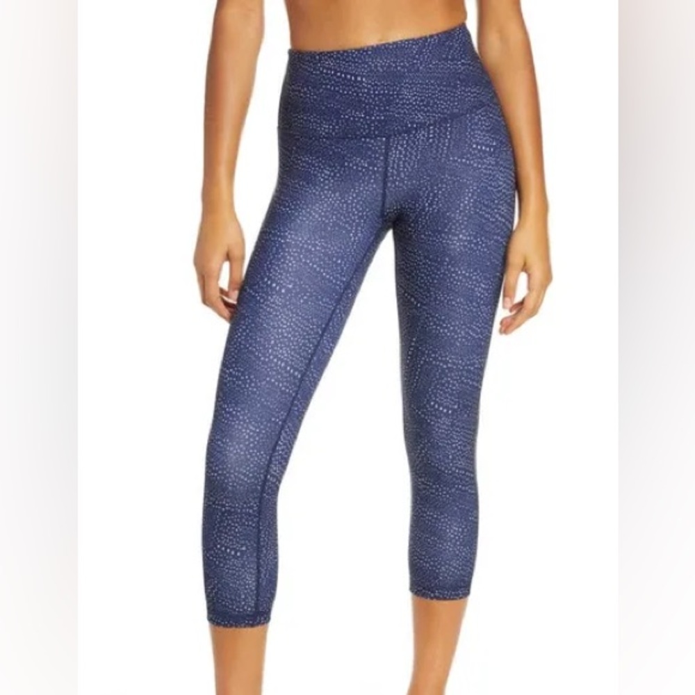 Zella Studio Crop Athletic Leggings in Blue & White Polka Dot Size Small